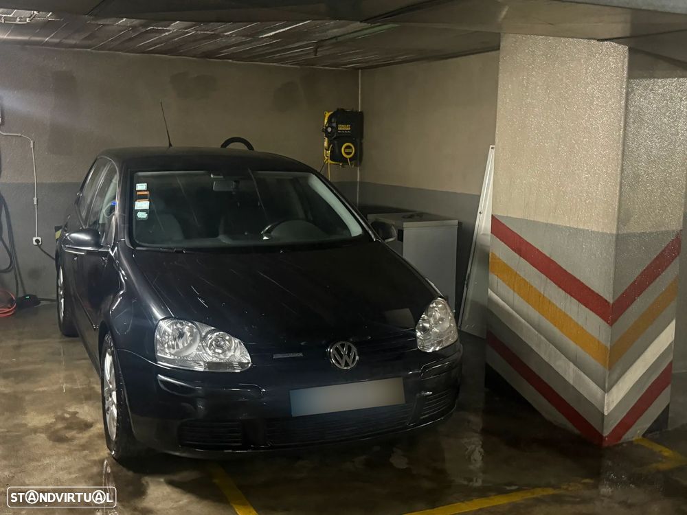 VW Golf 1.9 TDi BlueM. Confortline - 5