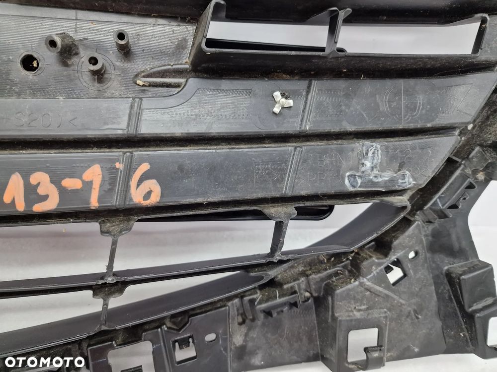 MAZDA III 3 BM 13-16 ATRAPA / GRILL PRZEDNI PRZÓD , NR BHN1-50712 , NR AUKCJI GR320 - 17