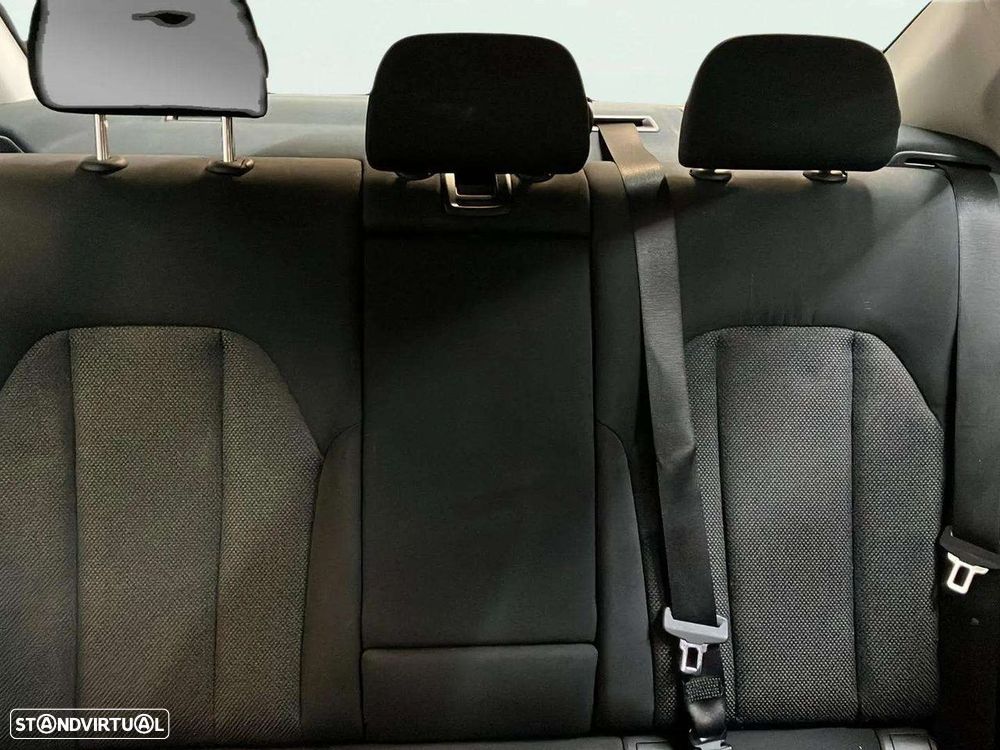 BMW 330 e Corporate Edition Auto - 18