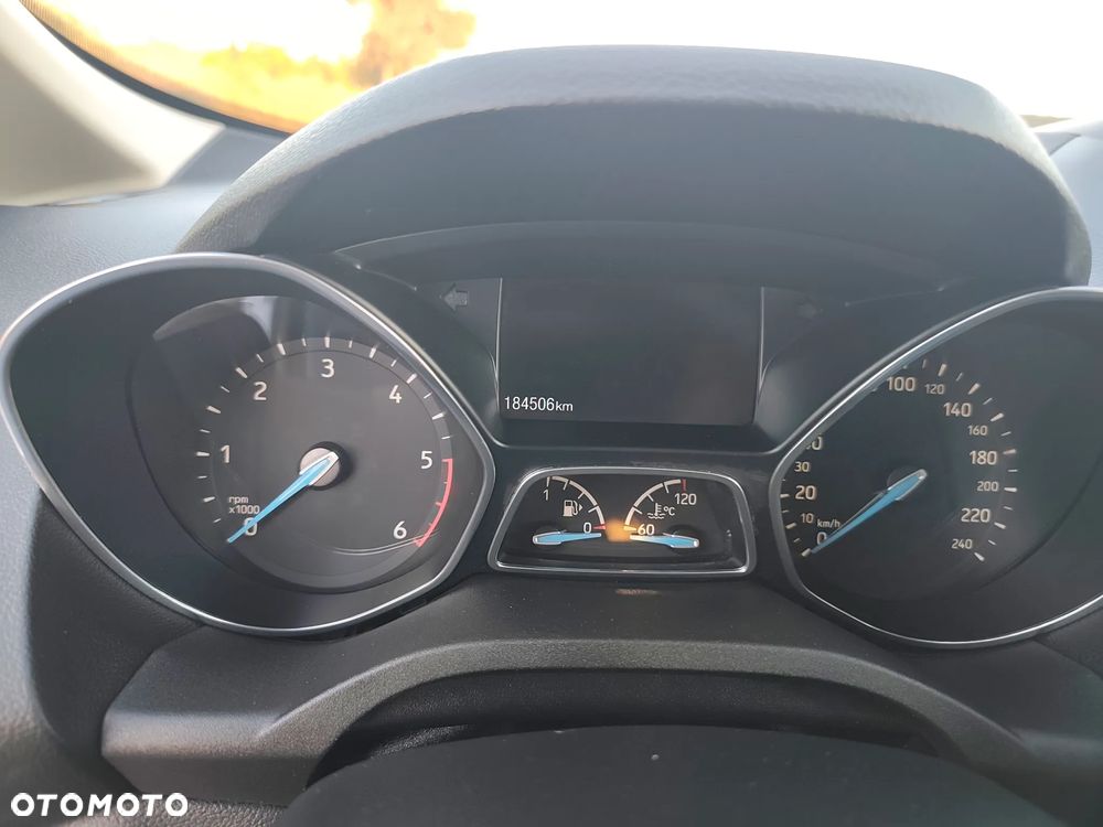 Ford C-MAX 1.5 TDCi Start-Stop-System Titanium - 16