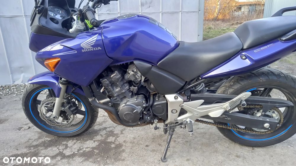 Honda CBF - 8