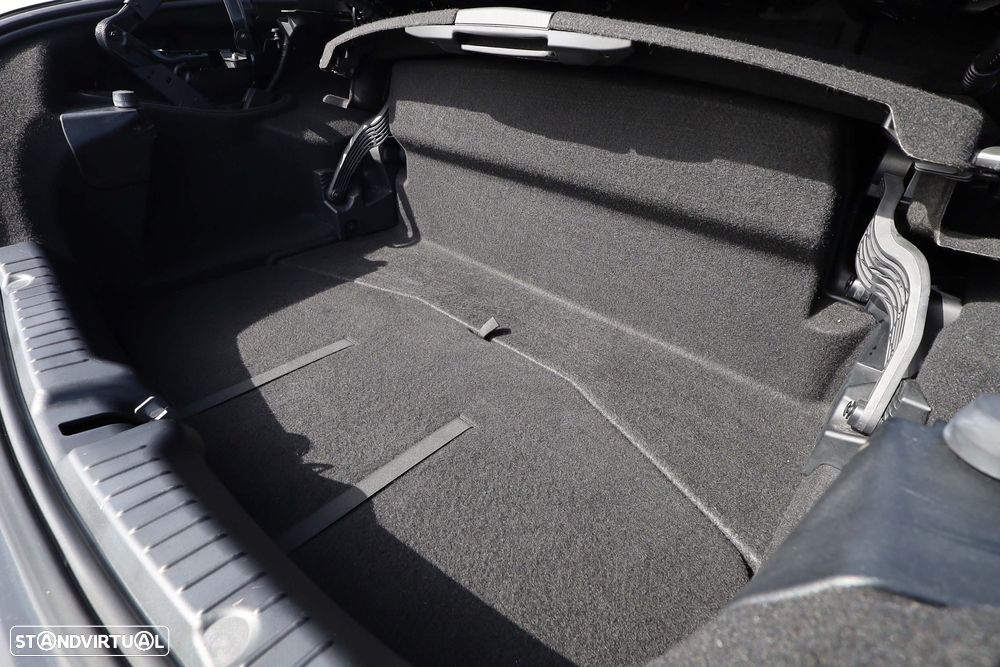 Mercedes-Benz SLC 180 - 31