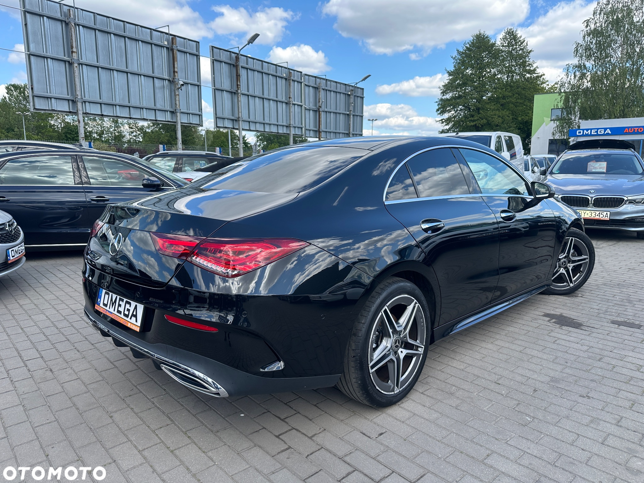 Mercedes-Benz CLA 180 d 7G-DCT AMG Line - 4