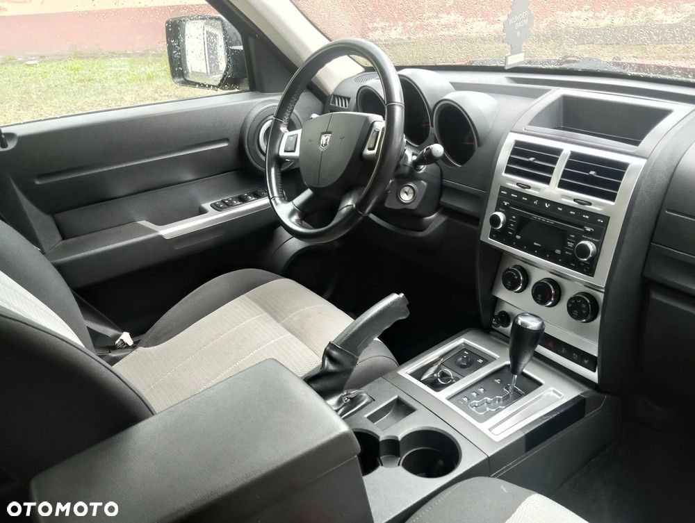 Dodge Nitro 4.0 Automatik R/T - 14