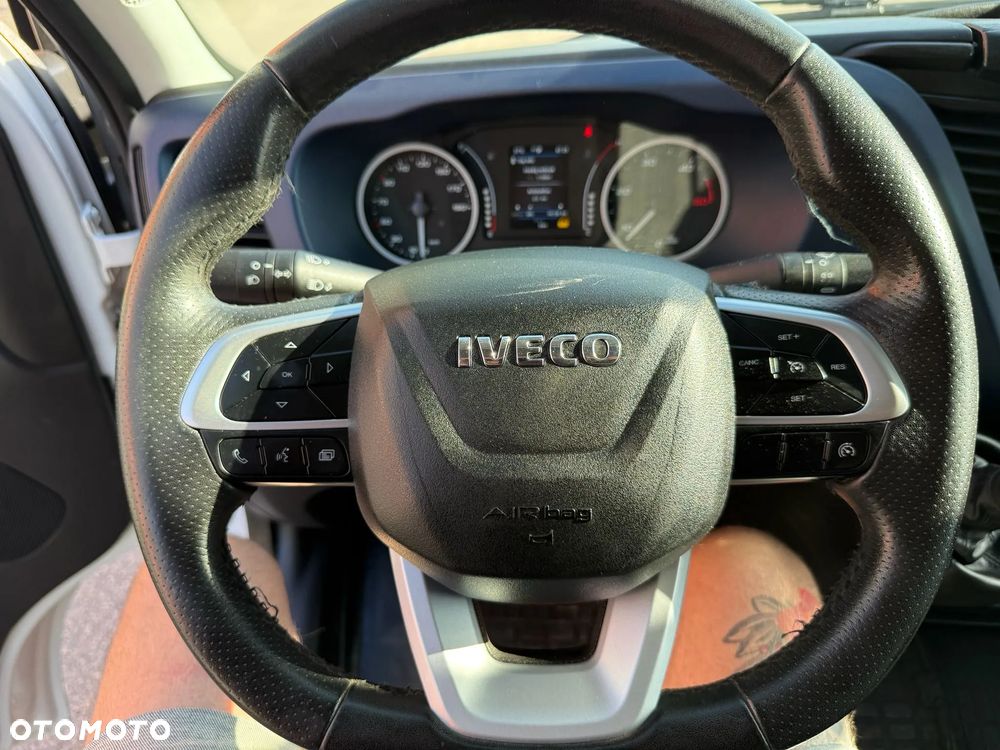 Iveco Daily 35S16, L3H2, HiMatic, Niski przebieg, Bardzo zadbany - 21