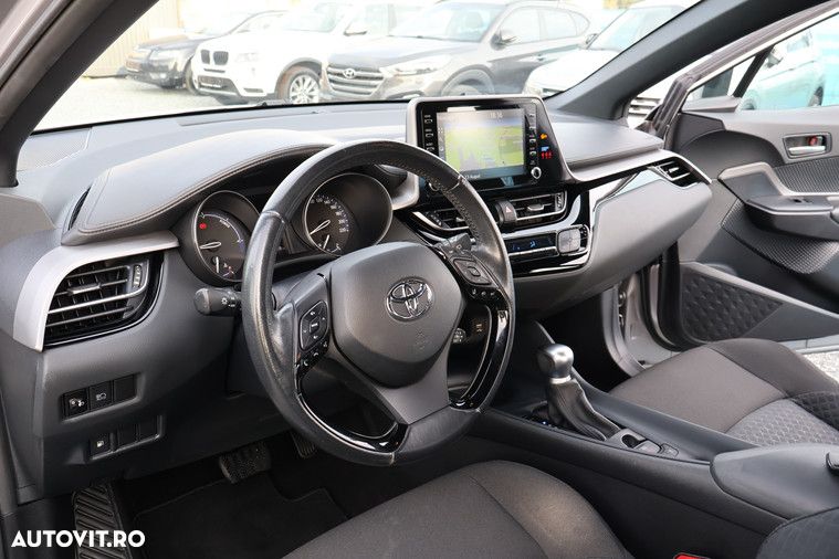 Toyota C-HR Flow - 28