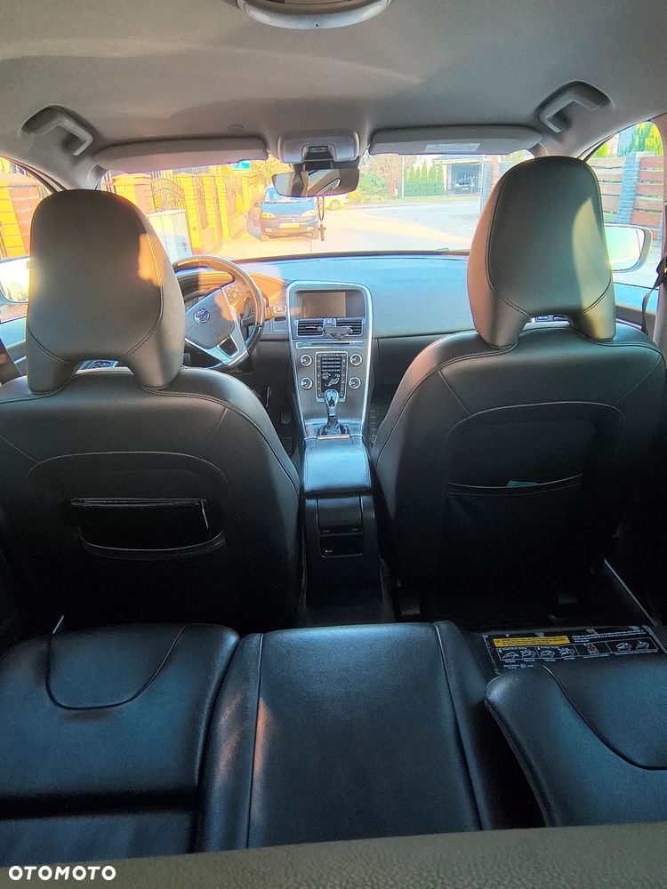 Volvo XC 60 D4 Drive-E Summum - 10