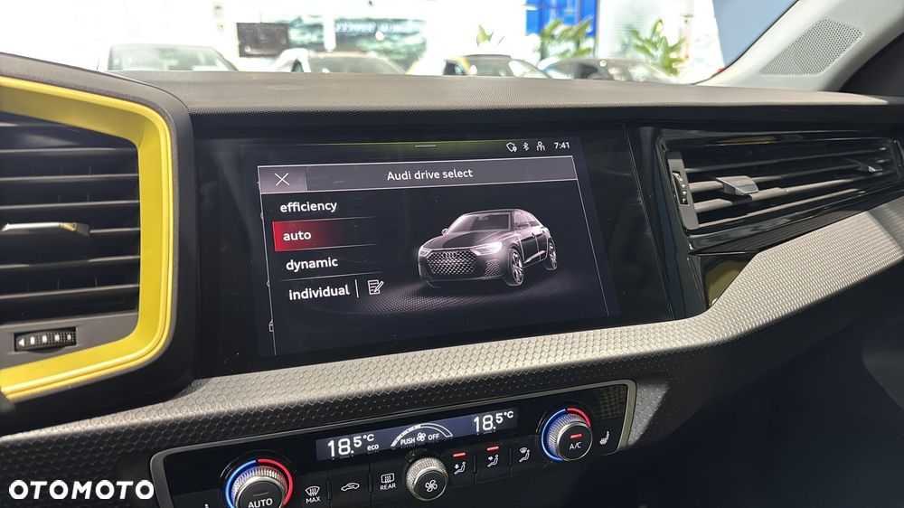 Audi A1 Sportback 35 TFSI S tronic - 23
