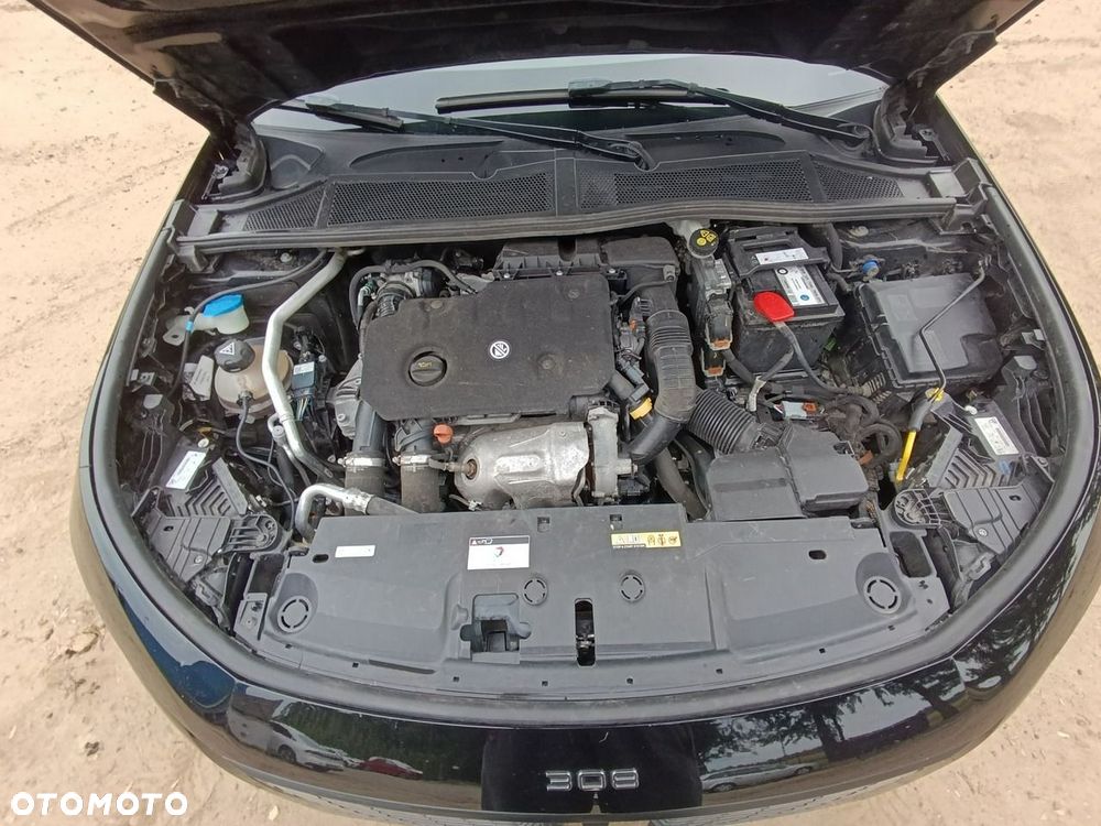 Peugeot 308 - 22