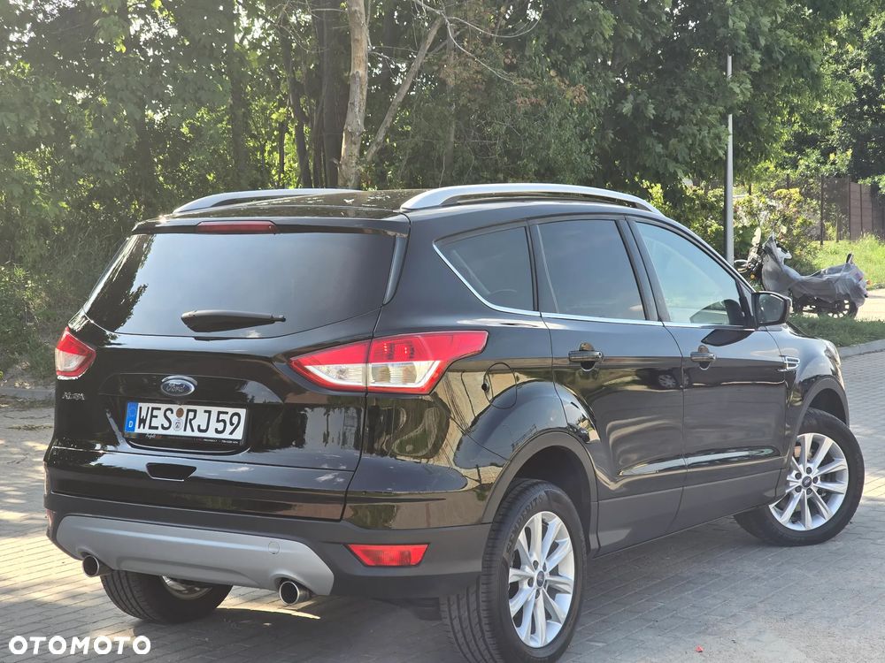 Ford Kuga 2.0 TDCi 4x4 Titanium - 10