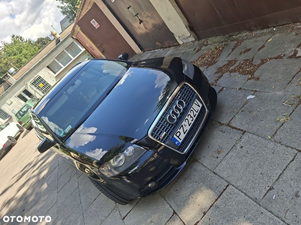 Audi A3 Sportback - 1