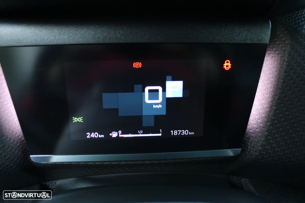 Citroën C4 X PureTech 130 Stop&Start EAT8 PLUS - 22