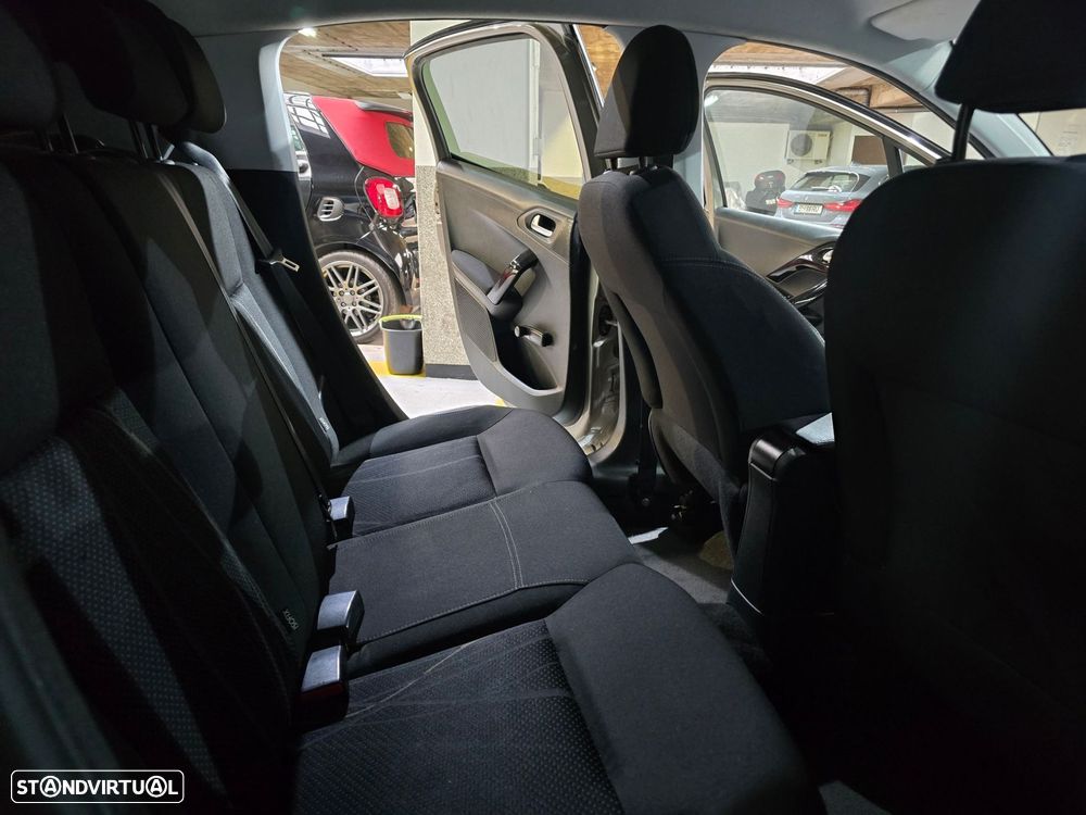 Peugeot 208 1.2 VTi Allure - 10