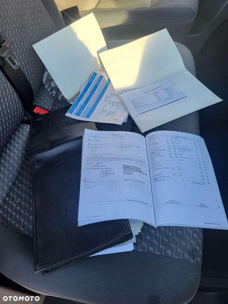 Volkswagen Transporter - 32