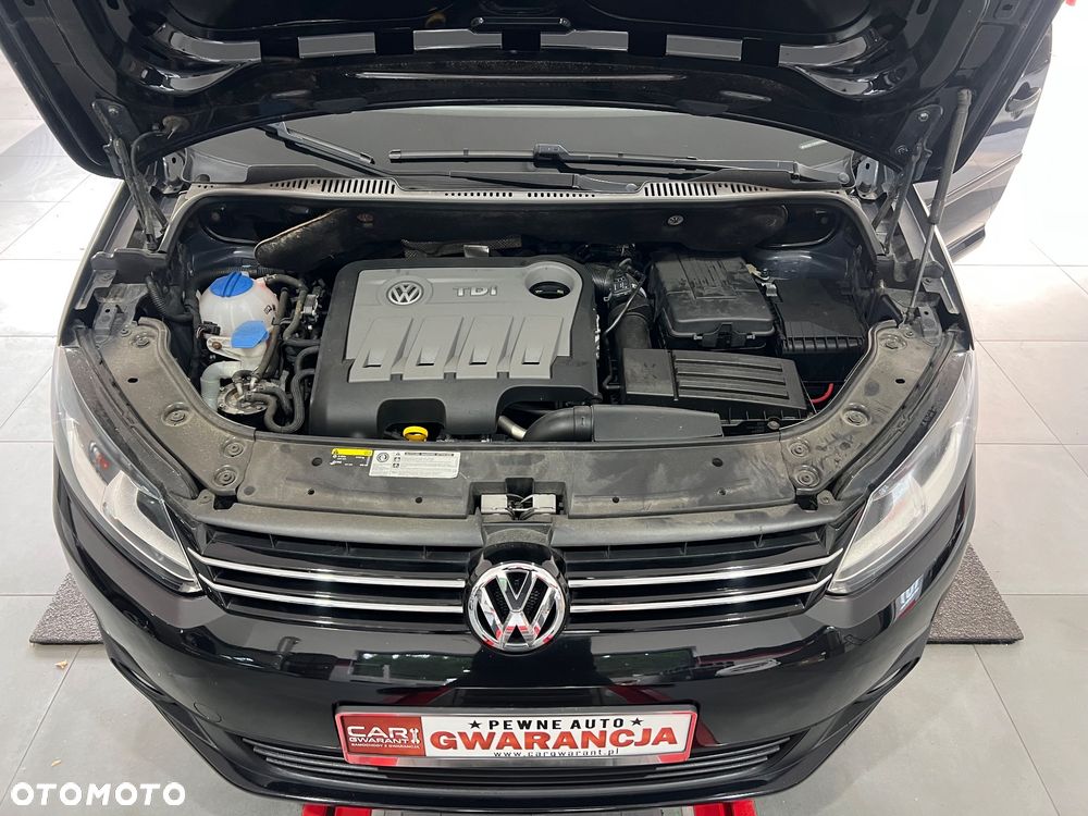 Volkswagen Touran 1.6 TDI DPF BlueMot Comfortline - 14