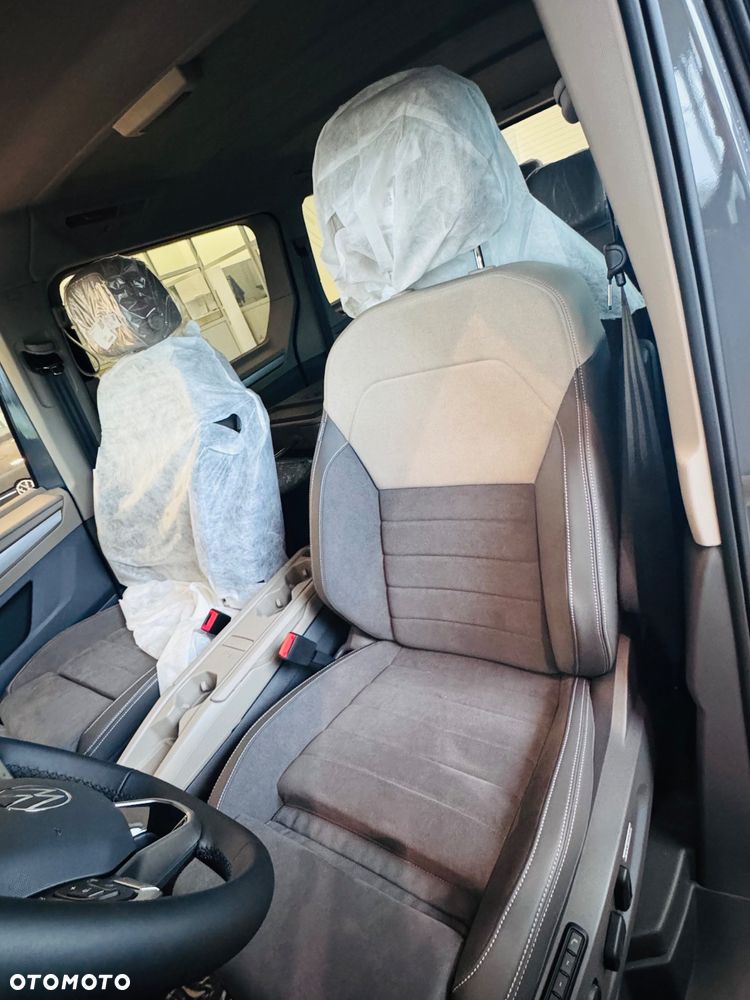 Volkswagen Multivan 2.0 TDI L2 Edition DSG - 15