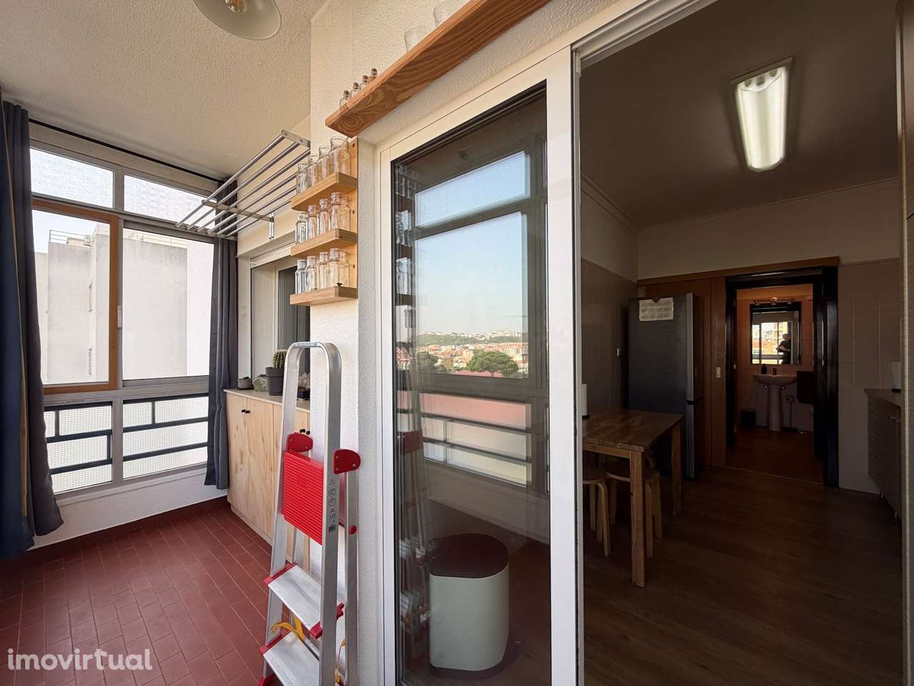 T1 Reboleira com Varanda - Grande imagem: 4/25