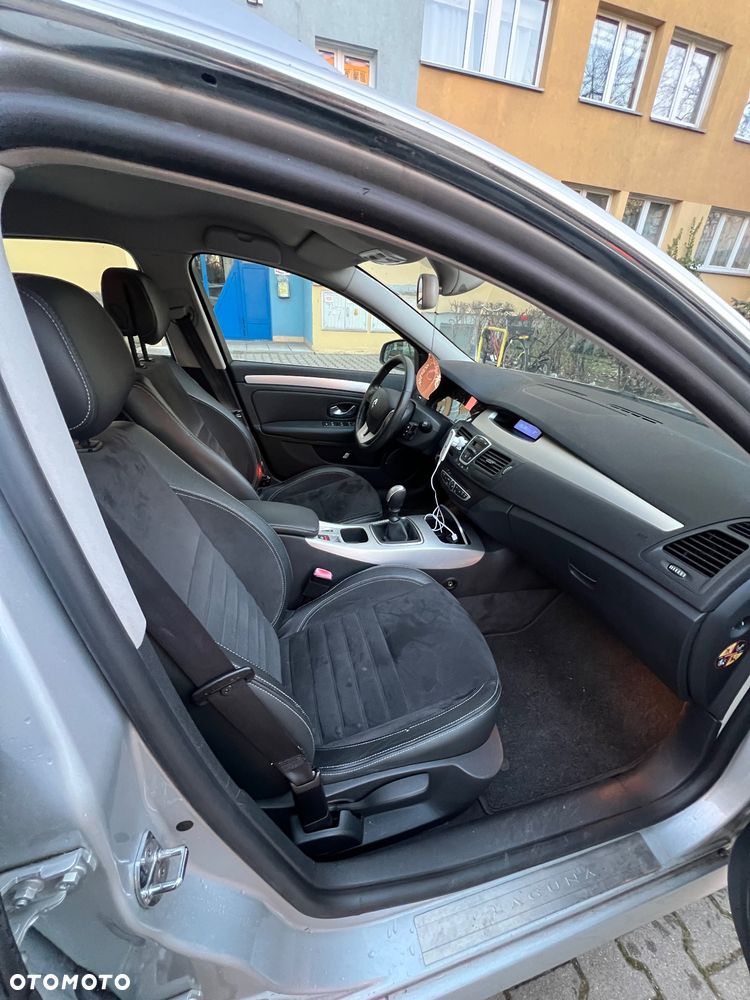 Renault Laguna 2.0 dCi Privilege - 9