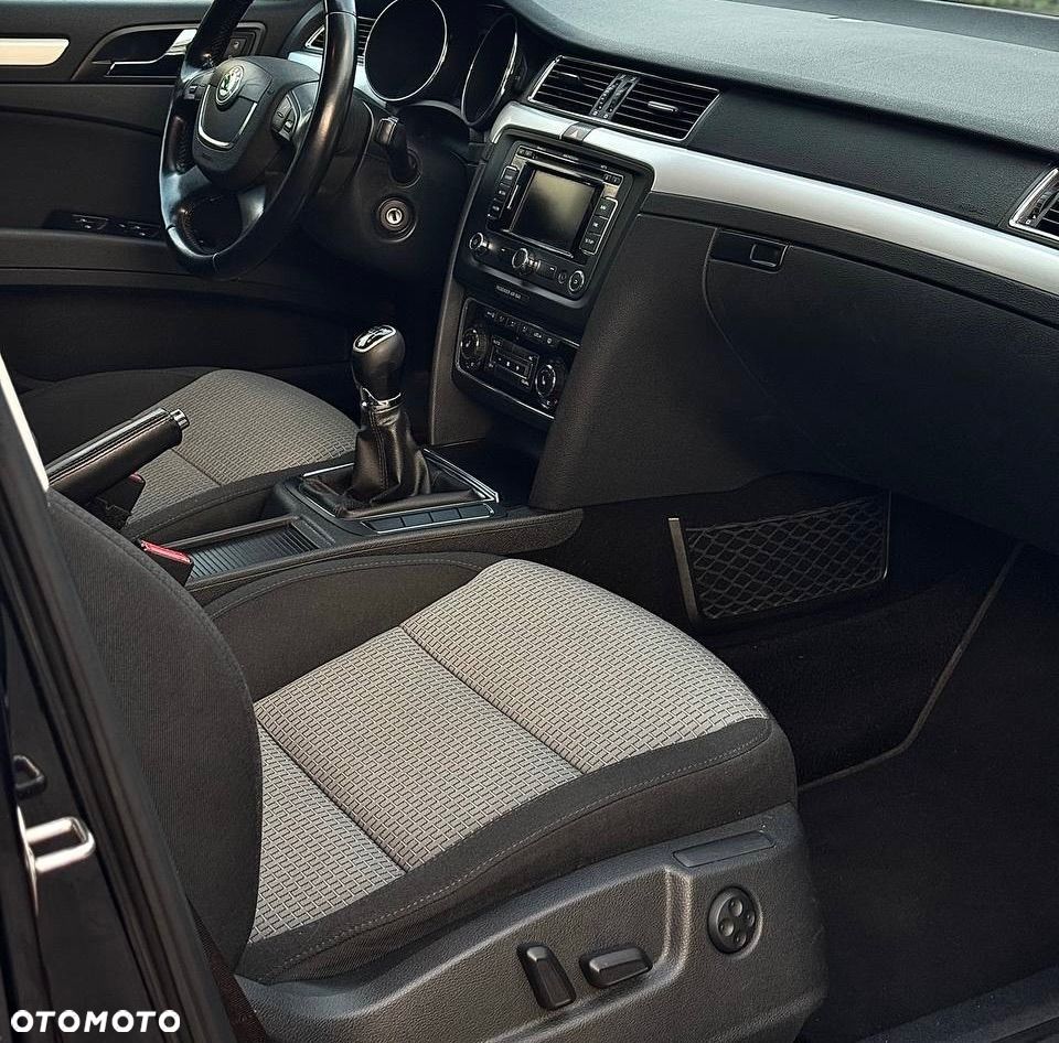 Skoda Superb - 12