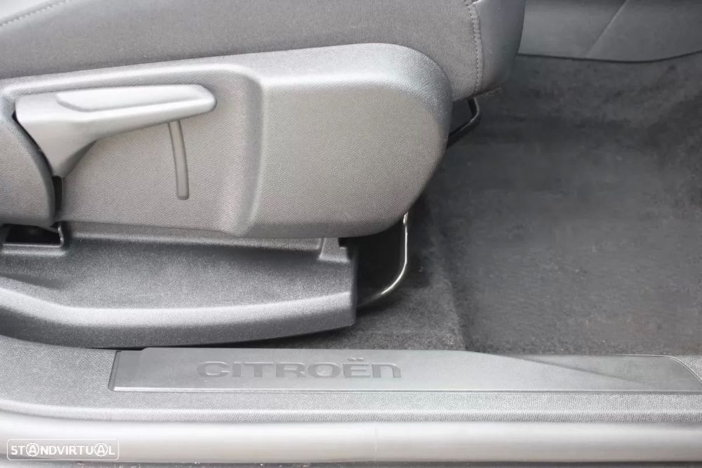 Citroën C5 Aircross 1.2 PureTech Plus - 17