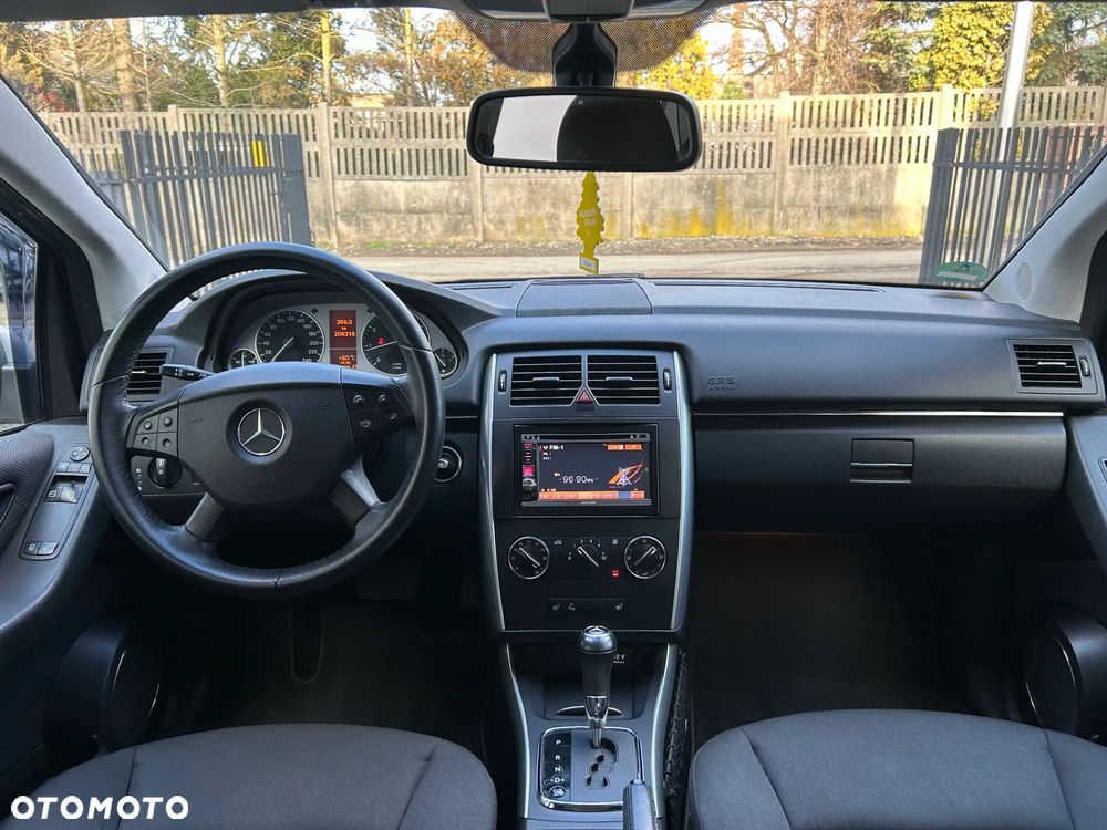 Mercedes-Benz Klasa B 200 Autotronic Special Edition - 6