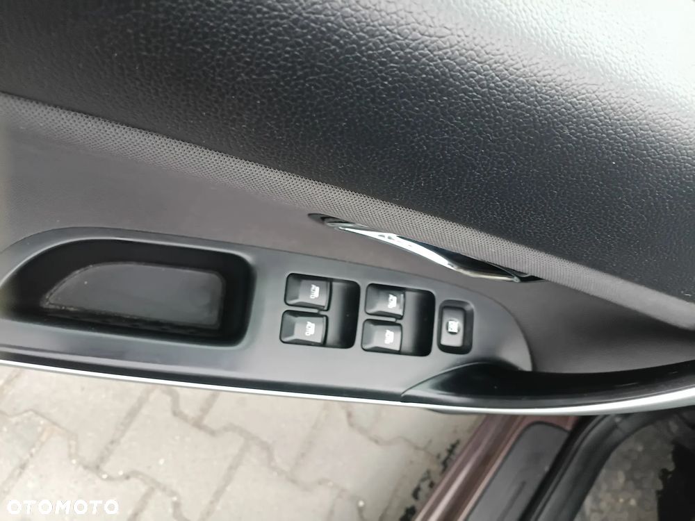 Kia Ceed 1.6 CRDi M - 7