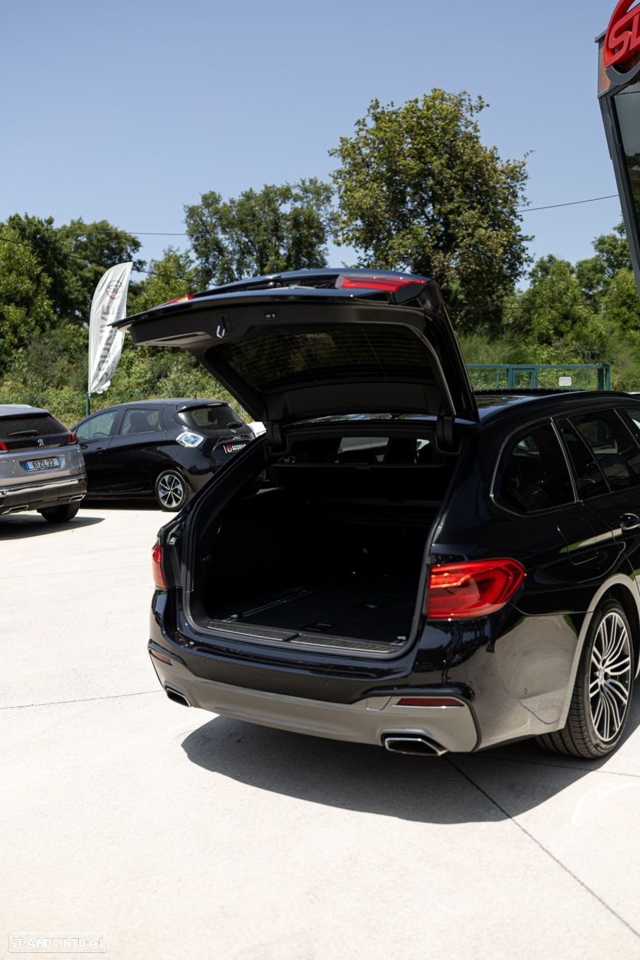 BMW 540 d xDrive Pack M Auto - 58