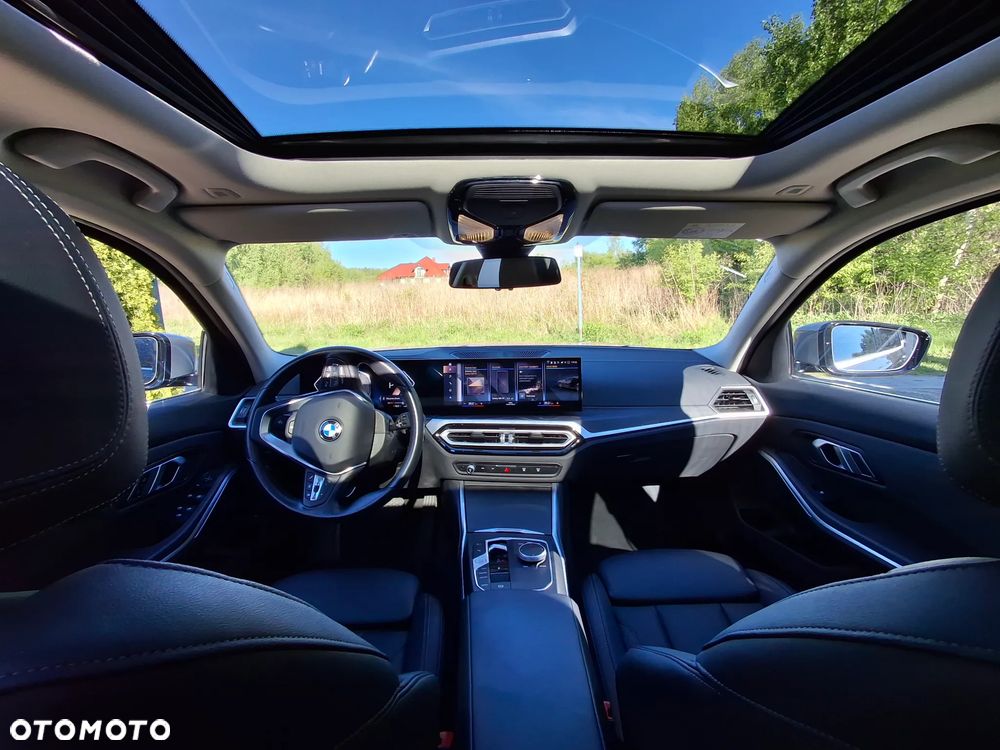 BMW Seria 3 320d xDrive mHEV sport - 16