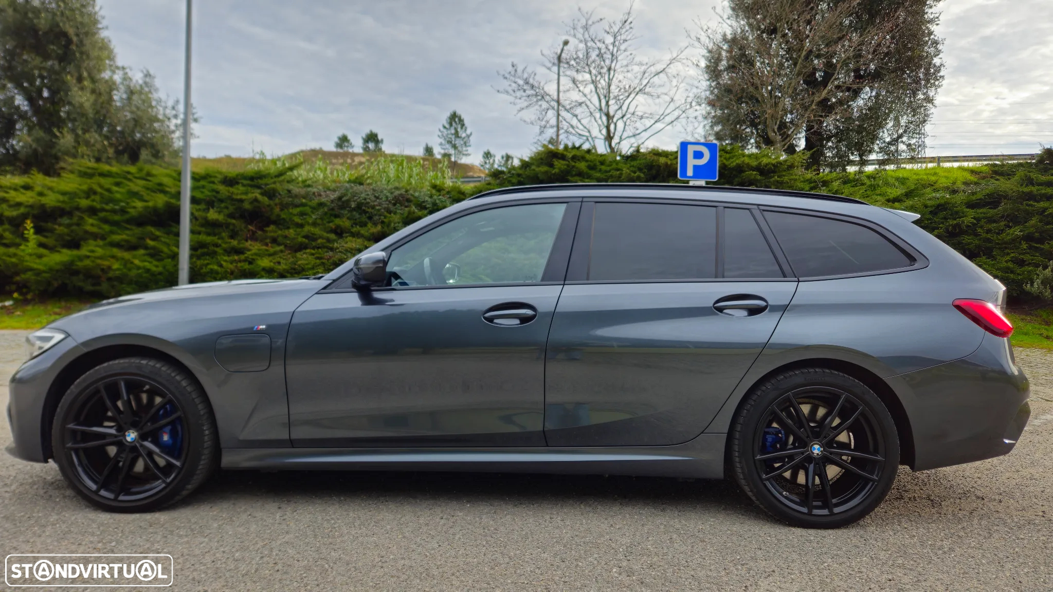 BMW 330 e Touring Pack M Auto - 12