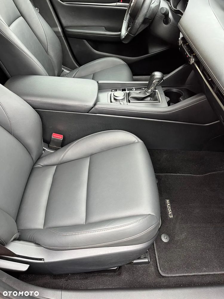 Mazda 3 - 11