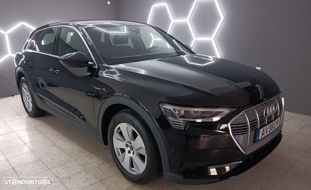 Audi e-tron 55 quattro S line - 2