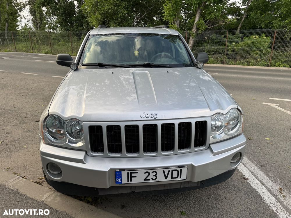 Jeep Grand Cherokee - 1