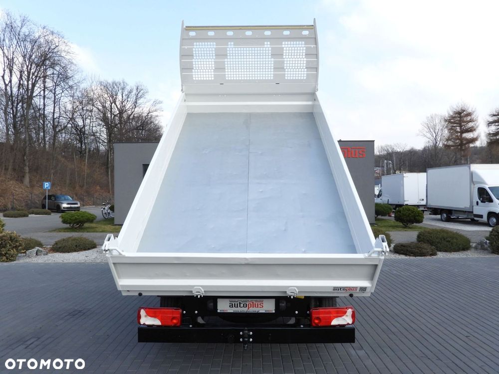 Volkswagen CRAFTER WYWROTKA TEMPOMAT BLIŹNIACZE KOŁA KLIMATYZACJA  180KM - 12