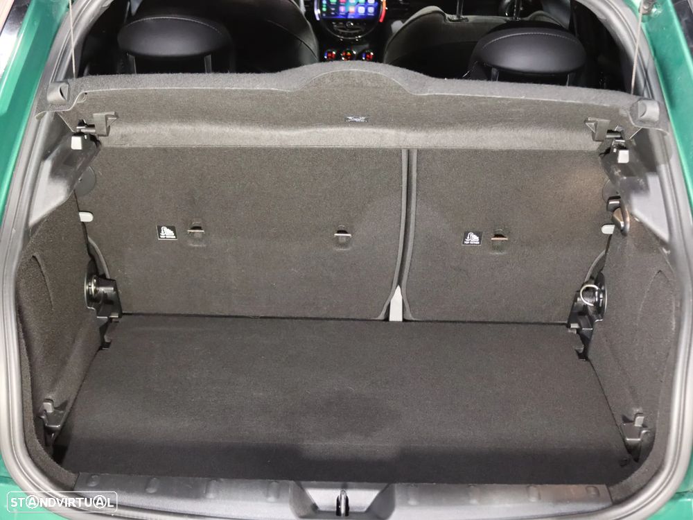 MINI 5 Portas Cooper Aut. - 21