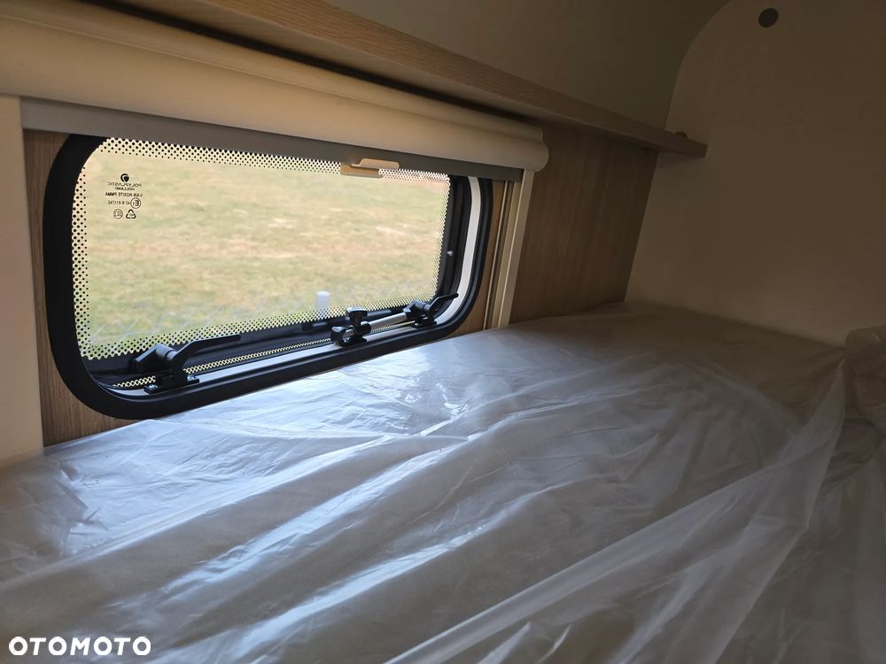 Caravelair 426 alba 1150dmc 3 sypialnie PIĘTRUS hobby adria knaus - 34