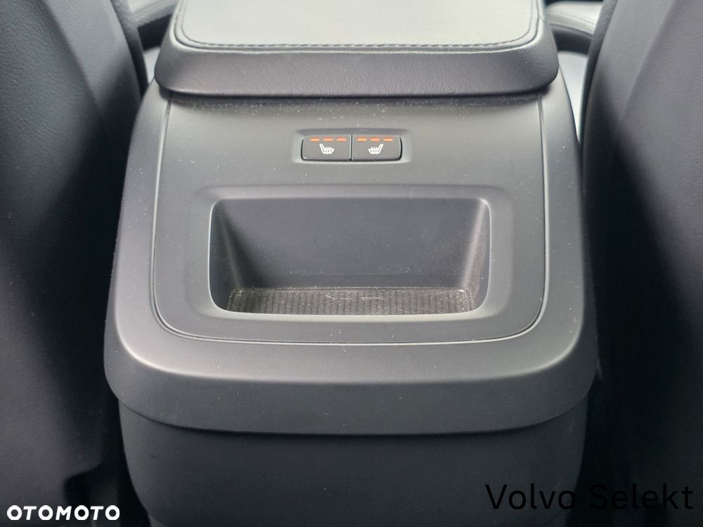 Volvo XC 90 - 37
