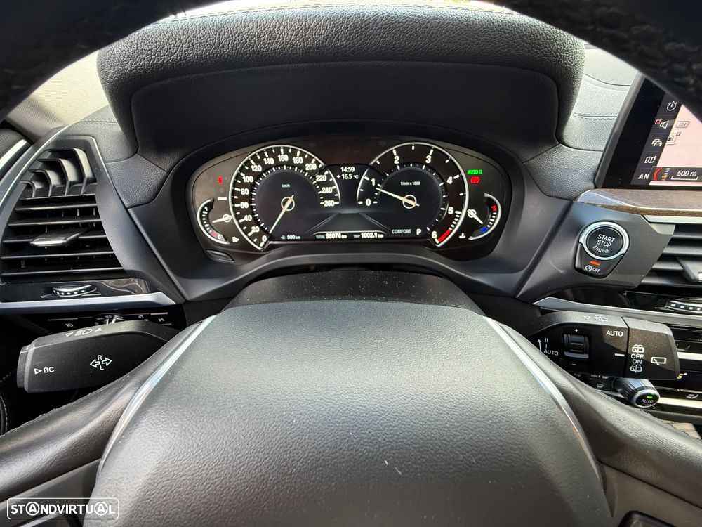 BMW X3 20 d xDrive Line Luxury - 43