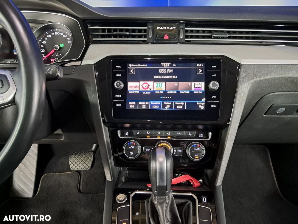 Volkswagen Passat - 7