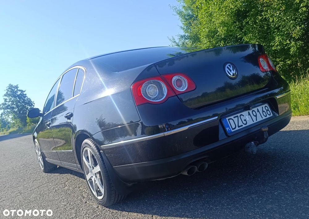 Volkswagen Passat 2.0 TDI DPF Comfortline - 17