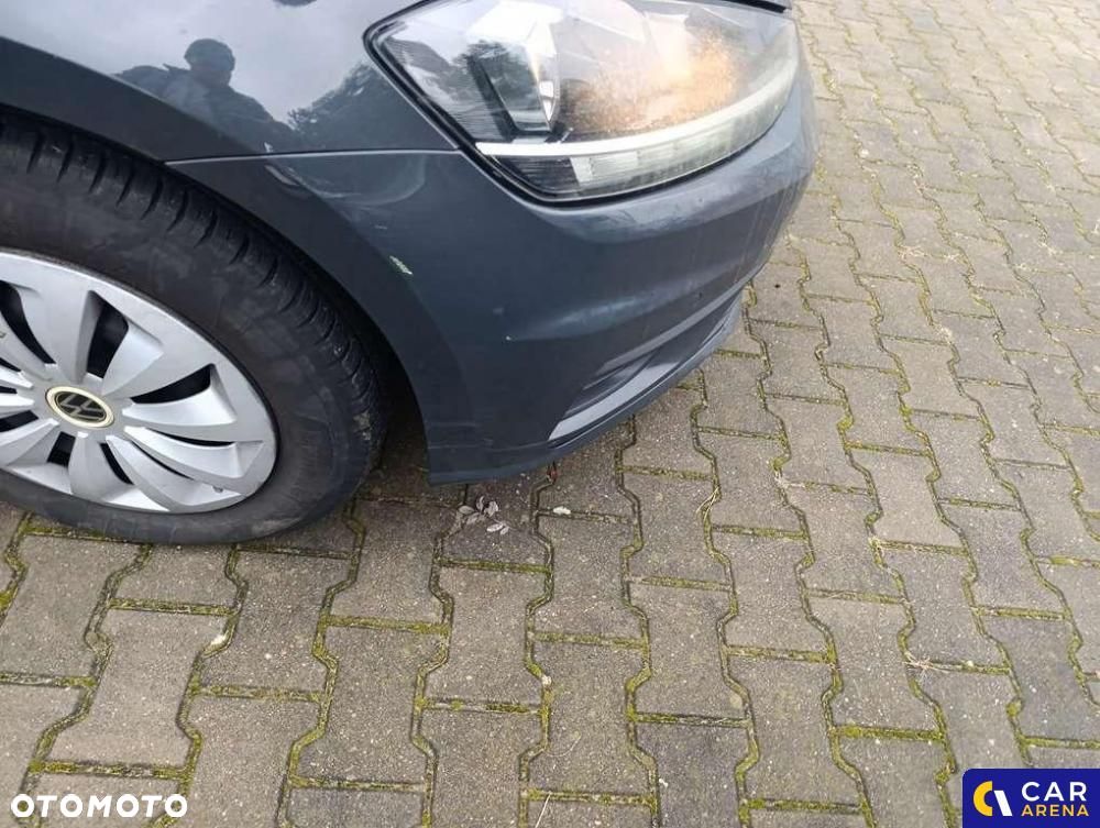 Volkswagen Golf - 29