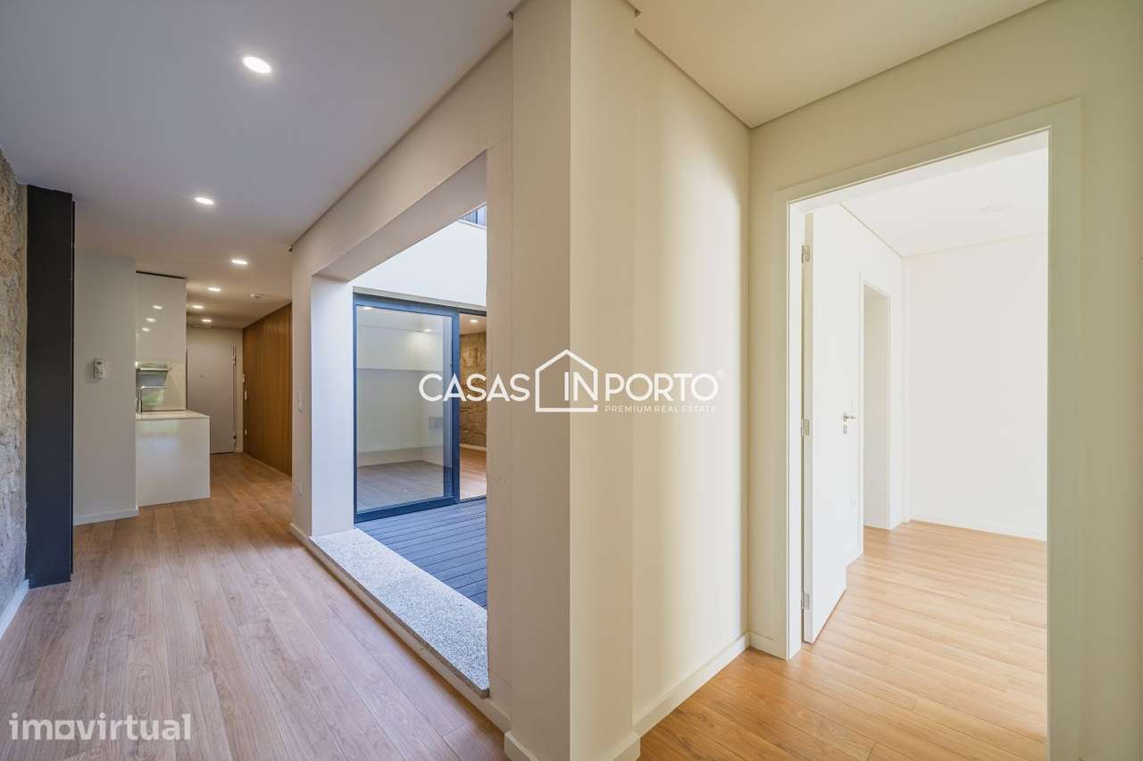 T2 com Jardim Privativo/Terraço junto a Santa Catarina - Grande imagem: 2/27