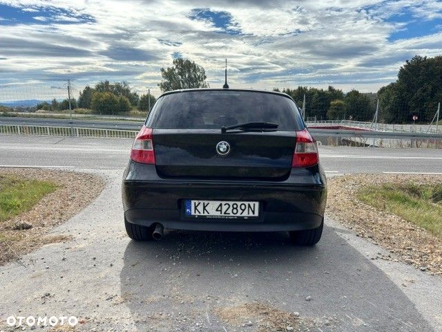 BMW Seria 1 2006 photo 5