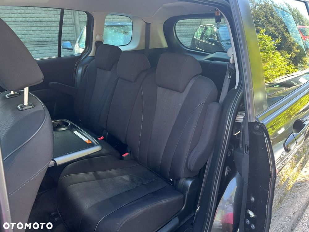 Mazda 5 - 22