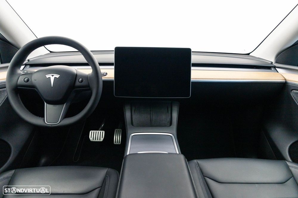 Tesla Model Y Performance Dual Motor AWD - 7