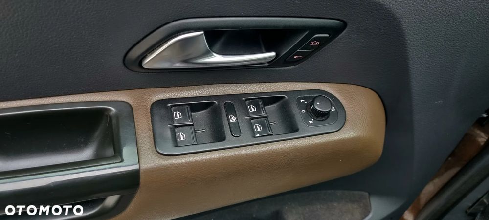 Volkswagen Amarok 2.0 BiTDI 4MOTION Autm - 19