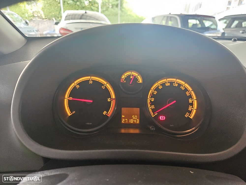 Opel CORSA D-VAN - 16