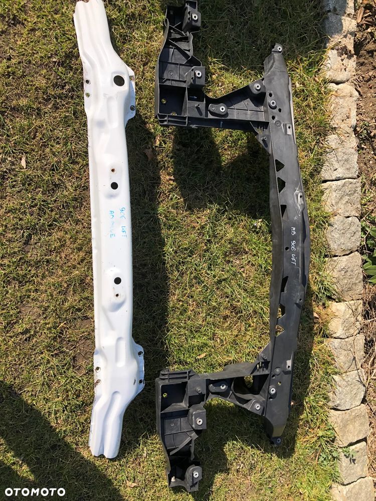 Mercedes-Benz Sprinter Lift W906 906 VW Crafter Pas przedni wzmocnienie belka - 1