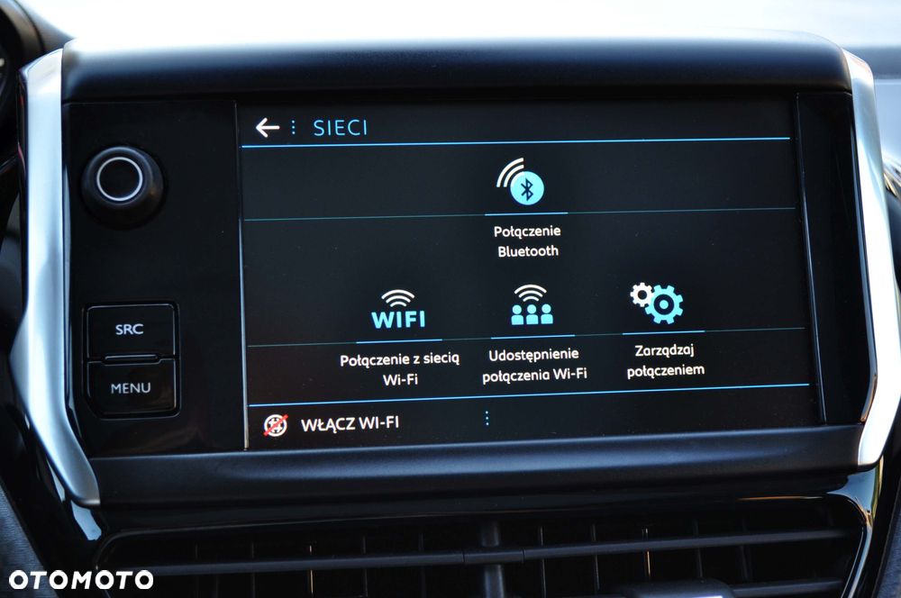 Peugeot 2008 1.5 BlueHDi GT Line S&S - 24