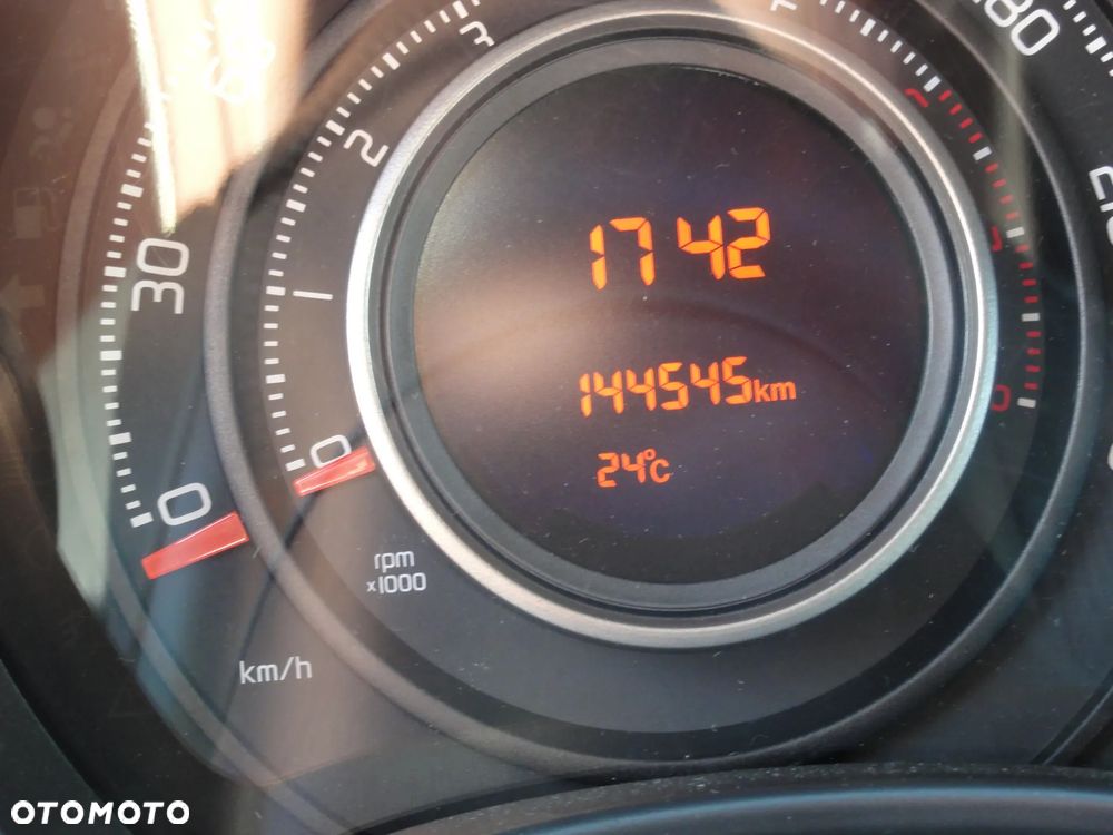 Fiat 500 1.4 16V T-Jet Abarth 595 Tourismo - 12
