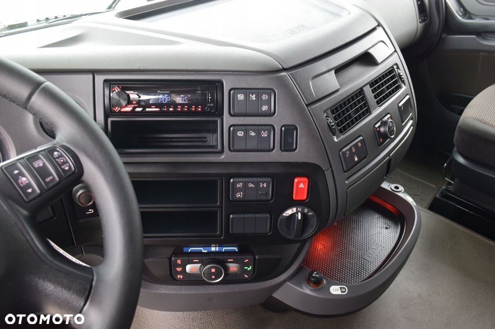 KOMPLETNA PRZEKŁADKA WNĘTRZA DO ANGLIKA DAF XF 106 460KM 510KM - 2